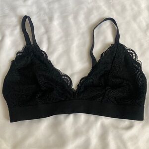 Black old navy bralette